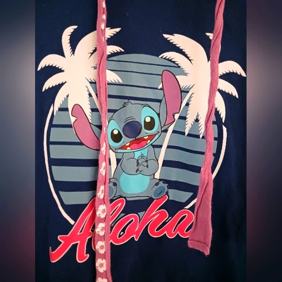 Disney EUC Women's Hooded Stitch Crop Top Size Small - Picture 5 of 6